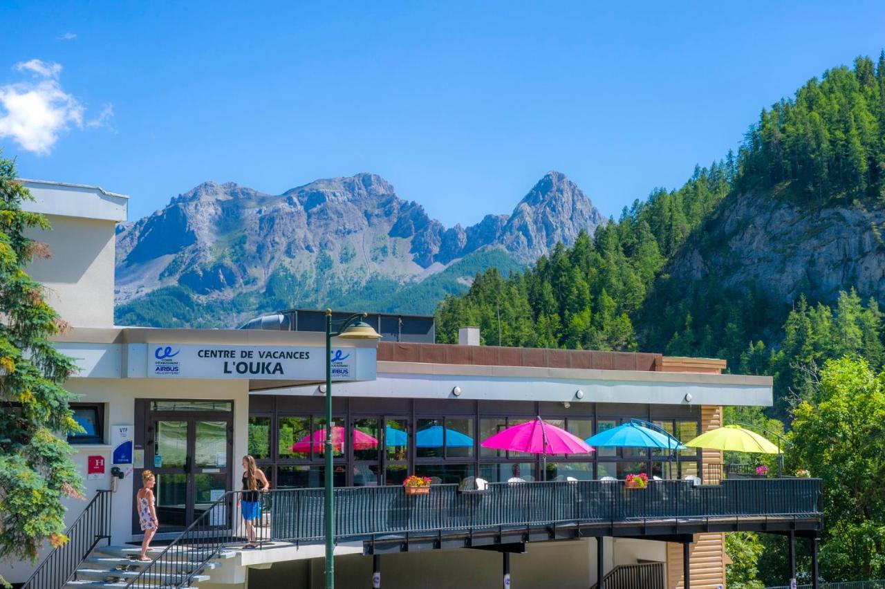 Vtf L'Ouka Hotel Пра Луп Екстериор снимка